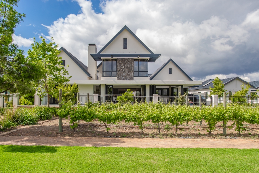 4 Bedroom Property for Sale in Val De Vie Estate Western Cape